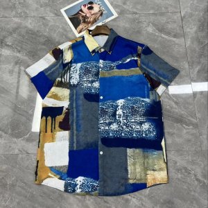 abstract print shirt