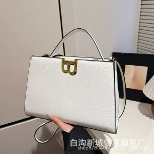 b logo handbag